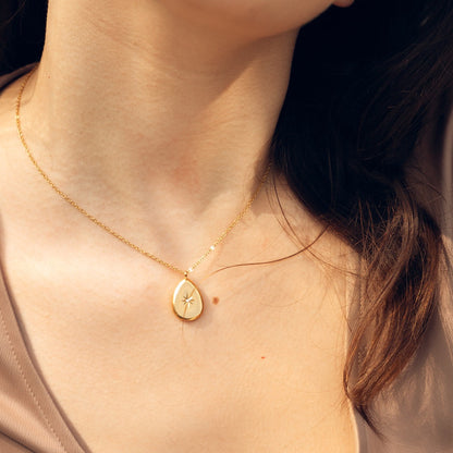 Estelle Necklace